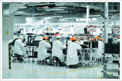 石頭洗地機(jī)"搶鏡"央視龍年春晚,國(guó)民品牌引領(lǐng)中國(guó)家庭清潔新時(shí)代